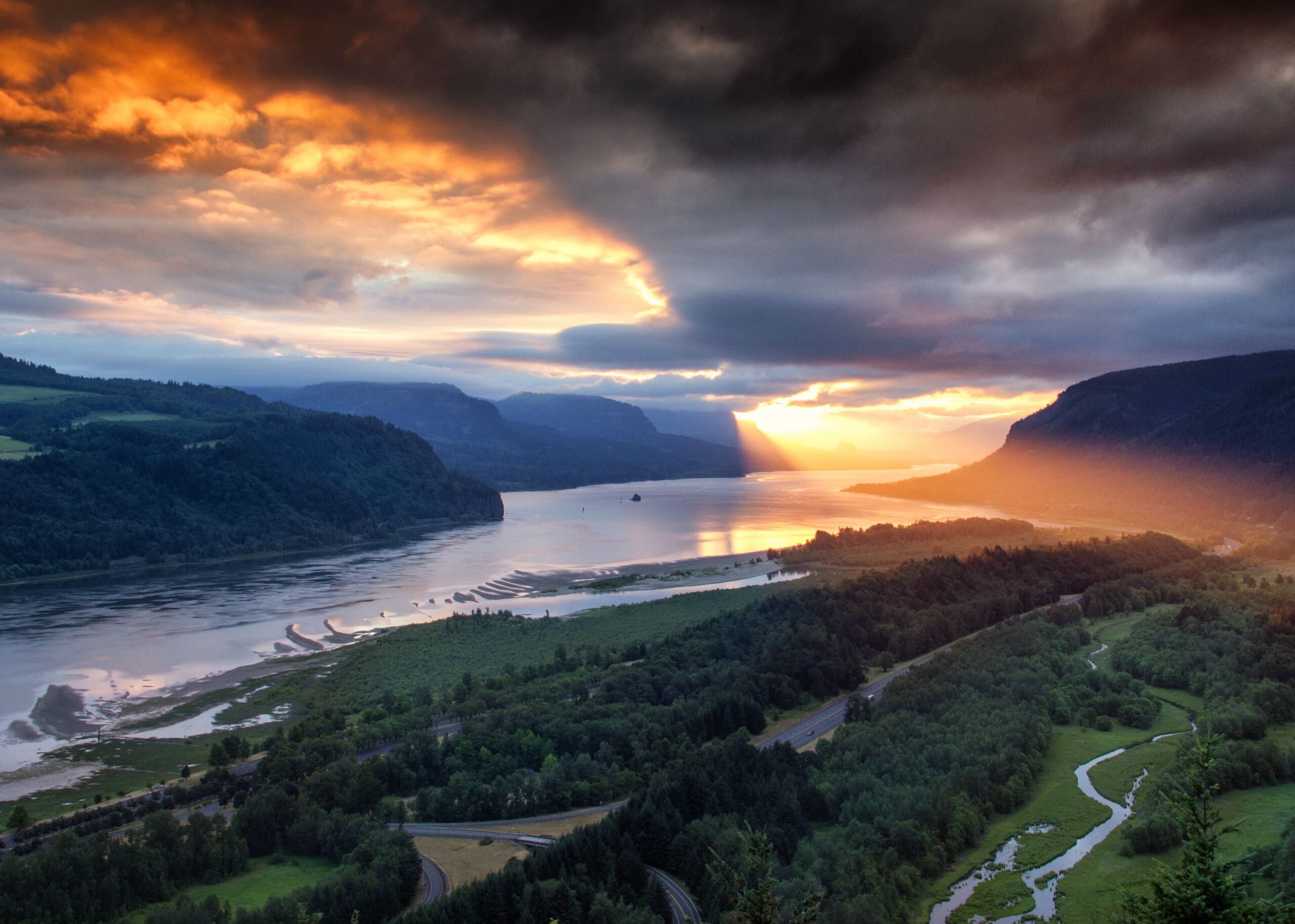 Columbia River Gorge Tours